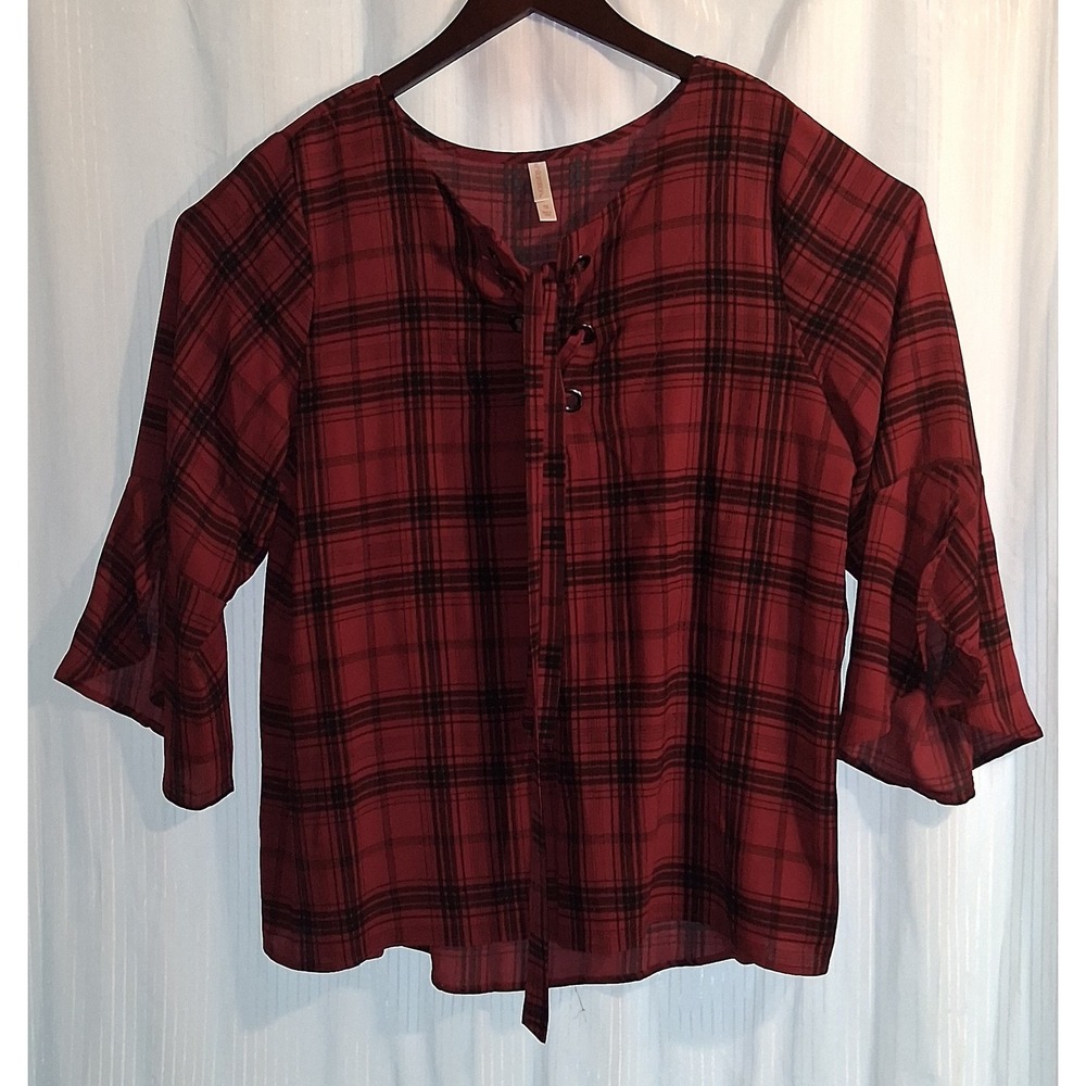 Xhilaration Womens 1X Plaid‎ Bell Sleeve Tie Neck Blouse Red Black Shirt Top